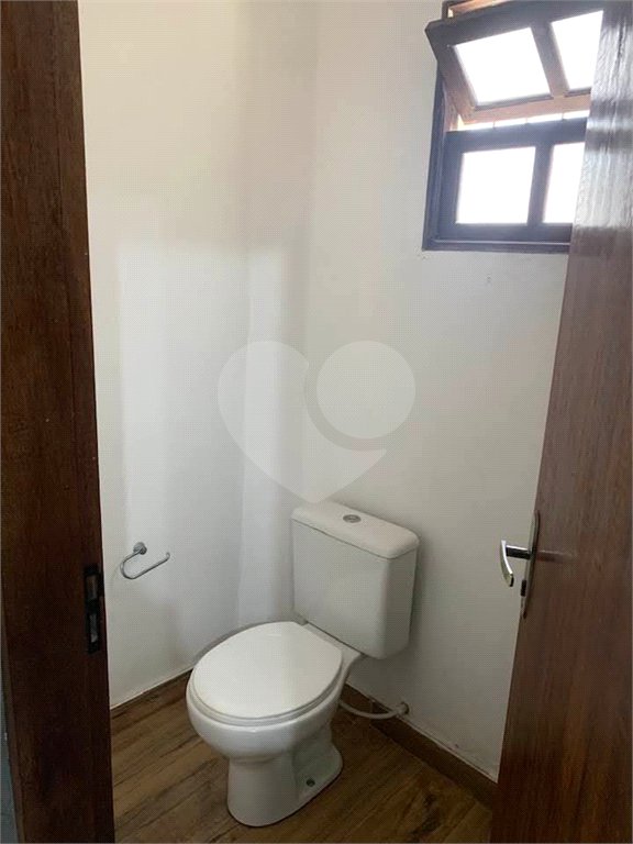 Sobrado à venda com 3 quartos, sendo 1 suíte, em Vila São Paulo, Mogi das Cruzes, SP