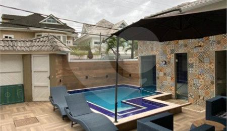 Casa à venda com 3 suítes no condomínio Atlantico Sul, Rio de Janeiro - RJ