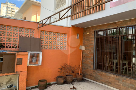 Sobrado à venda com 3 quartos em Cidade Monções, São Paulo, SP