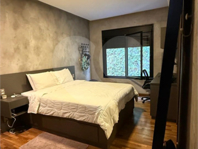 Casa de Vila à venda com 3 suítes em Vila Mariana, São Paulo, SP