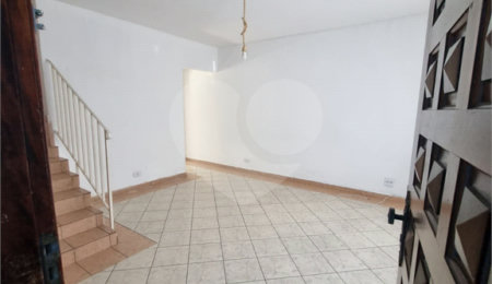 Sobrado à venda ou para alugar com 2 quartos em Jardim Umuarama, São Paulo, SP