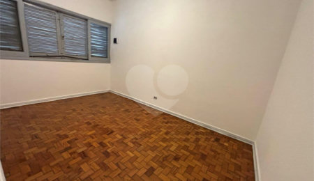 Sobrado à venda com 3 quartos em Jardim Petrópolis, São Paulo, SP