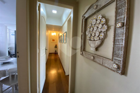 Apartamento à venda com 3 quartos, sendo 1 suíte,  em Vila Romana, São Paulo, SP
