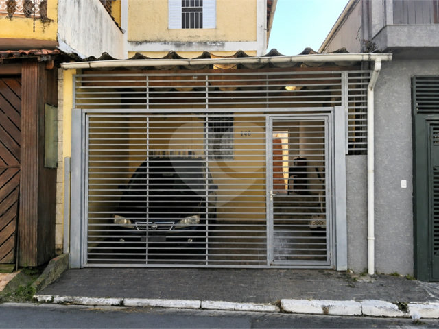 Sobrado à venda com 2 quartos, sendo 1 suíte,  em Tremembé, São Paulo, SP