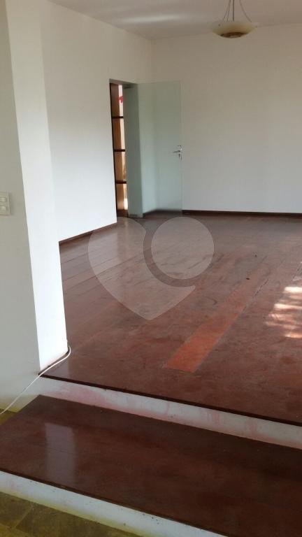 Casa à venda com 3 suítes em Vila Albertina, São Paulo, SP