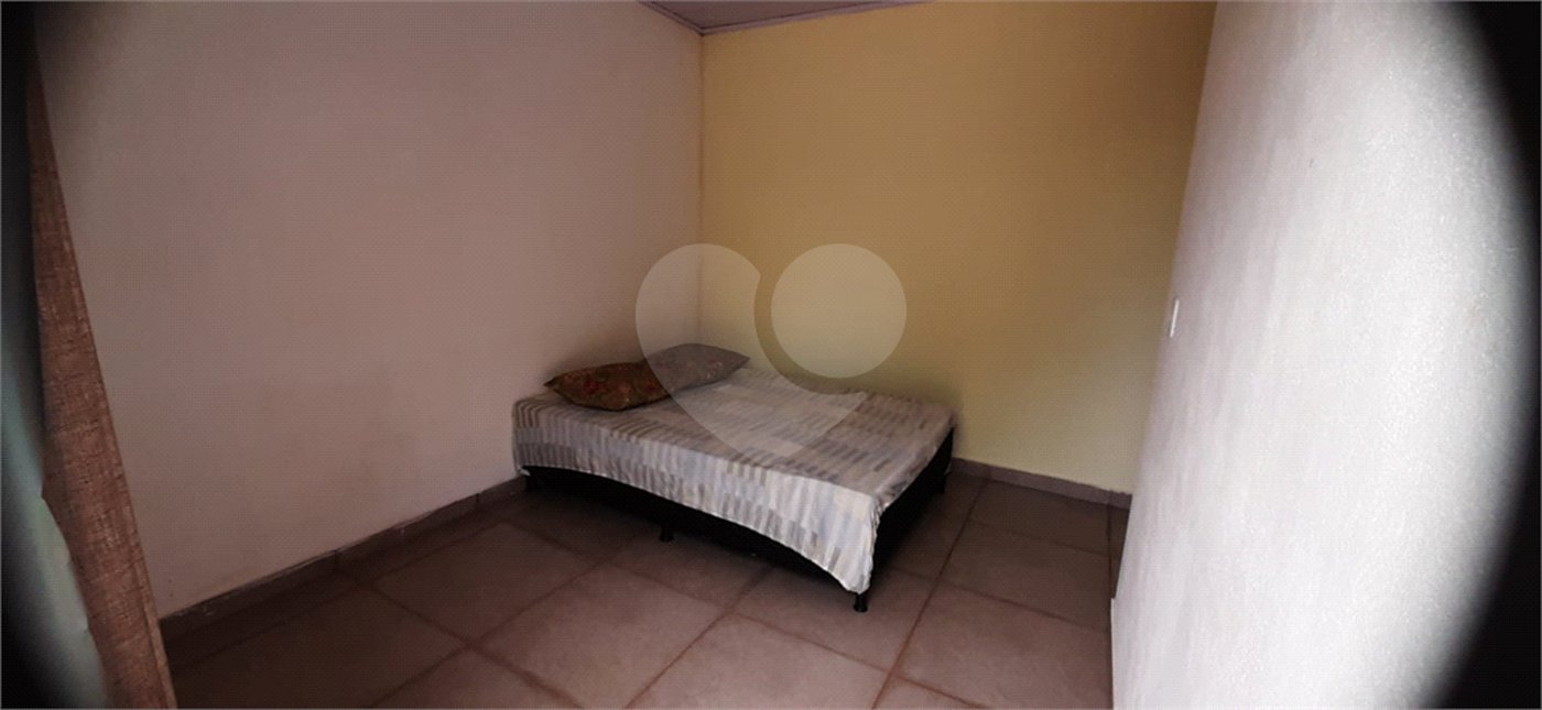 Chácara à venda com 4 quartos, sendo 2 suítes, em Distrito Industrial, Uberlândia, MG