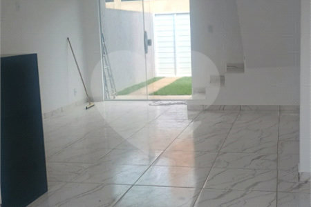 Casa à venda com 2 quartos no condomínio Dos Silvas, Rio de Janeiro - RJ