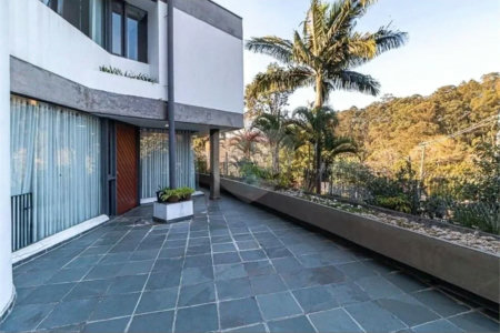Casa à venda com 4 suítes em Jardim Vitória Régia, São Paulo, SP