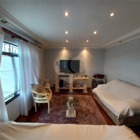Sobrado à venda com 3 quartos, sendo 1 suíte, em Jardim Umarizal, São Paulo, SP