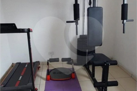 Sobrado à venda com 3 quartos, sendo 1 suíte,  em Jardim Regis, São Paulo, SP