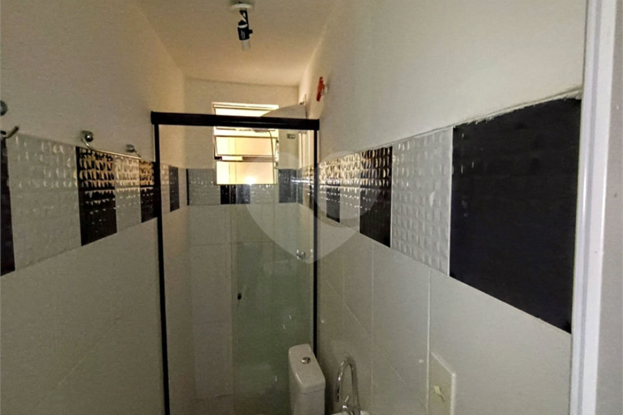 Casa para alugar com 1 quarto no condomínio Cond R Claudio Rodrigues Lopes, São Paulo - SP