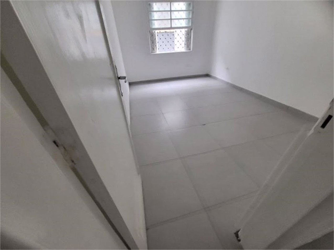 Apartamento Residencial para locação, Gonzaga, Santos - AP0140.