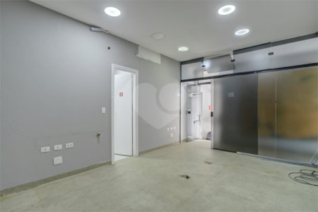 Sobrado à venda ou para alugar com 1 quarto em Chácara Santo Antônio (zona Sul), São Paulo, SP