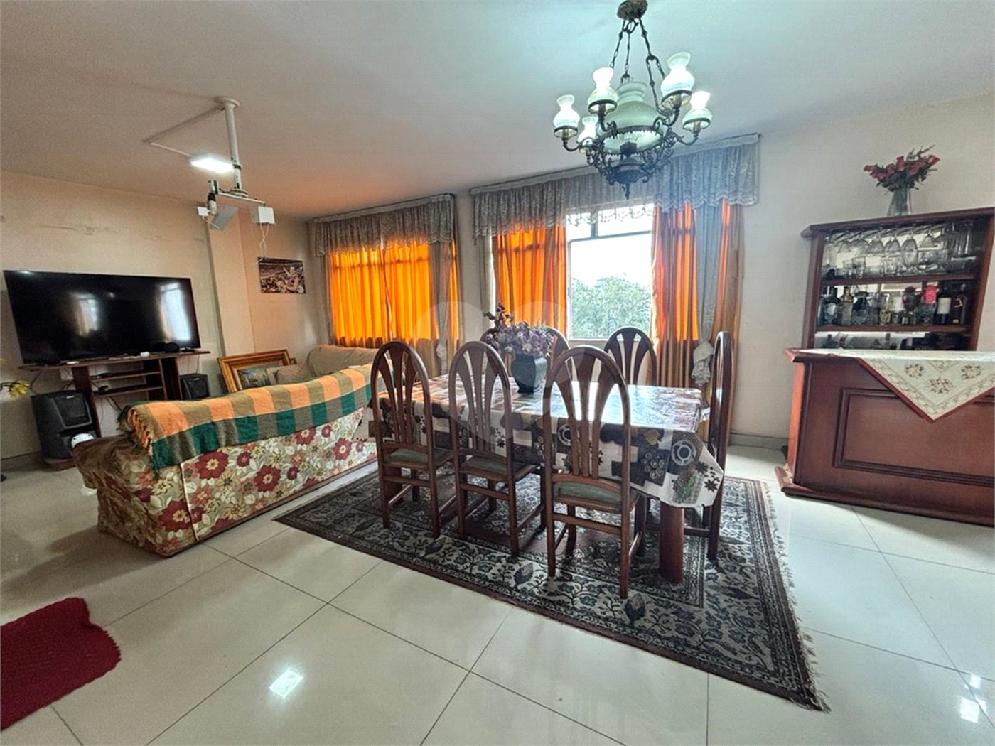 Apartamento à venda com 4 quartos, sendo 1 suíte, em Tijuca, Rio de Janeiro, RJ