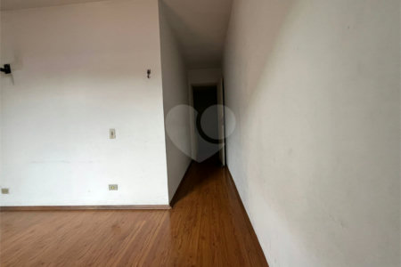 Sobrado à venda com 3 quartos, sendo 1 suíte, em Jardim Colombo, São Paulo, SP