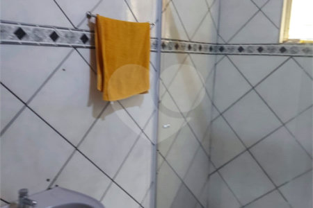 Casa à venda com 4 quartos, sendo 1 suíte, em Terra da Uva, Louveira, SP