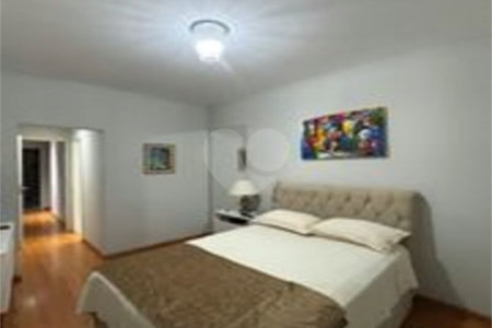 Apartamento à venda com 3 quartos, sendo 1 suíte, em Lagoa, Rio de Janeiro, RJ