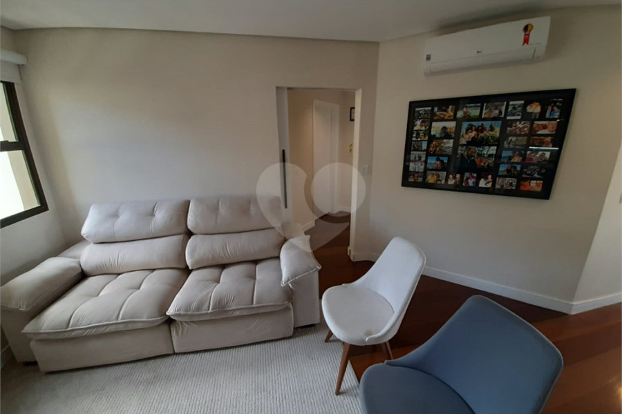 Apartamento à venda com 3 suítes em Santana, São Paulo, SP