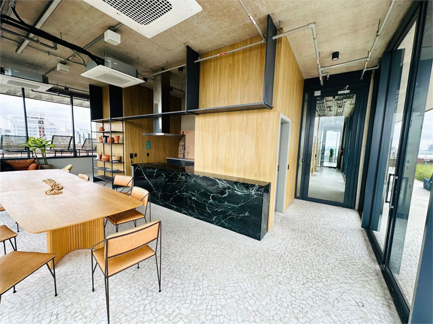 Apartamento para alugar com 1 suíte em Pinheiros, São Paulo, SP
