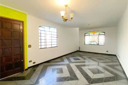 Sobrado à venda com 4 quartos em Vila Ipojuca, São Paulo, SP