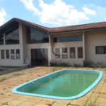 Casa à venda com 5 quartos, sendo 1 suíte,  no condomínio Chacaras do Lago, Vinhedo - SP