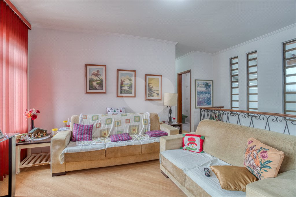 Casa de Vila à venda com 4 quartos, sendo 2 suítes, em Granja Julieta, São Paulo, SP