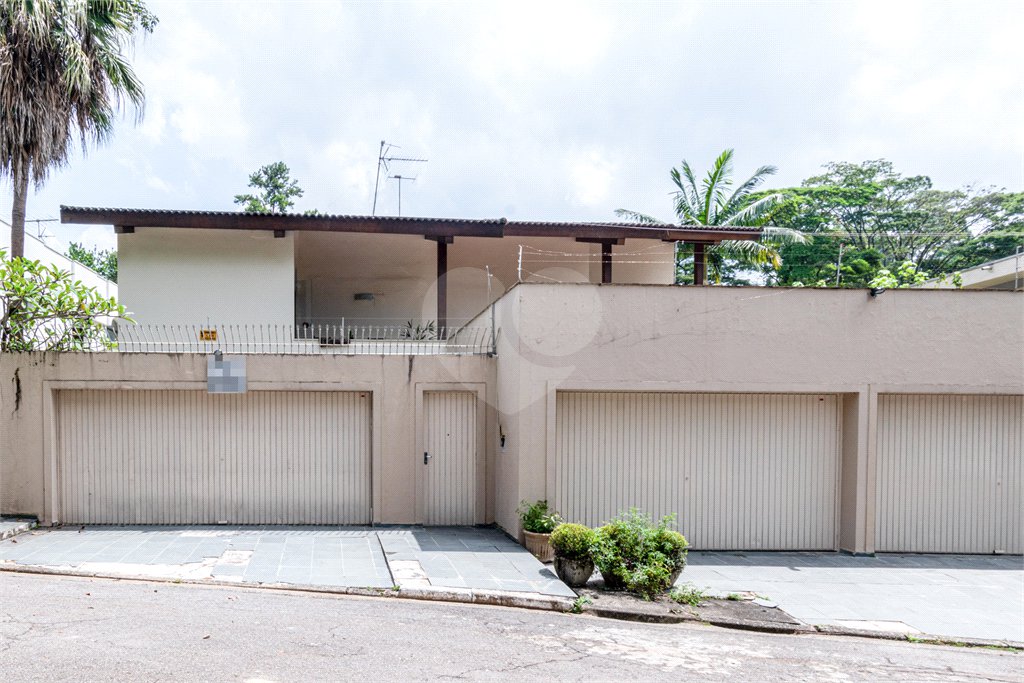 Casa de Vila à venda ou para alugar com 5 suítes em Jardim dos Estados, São Paulo, SP