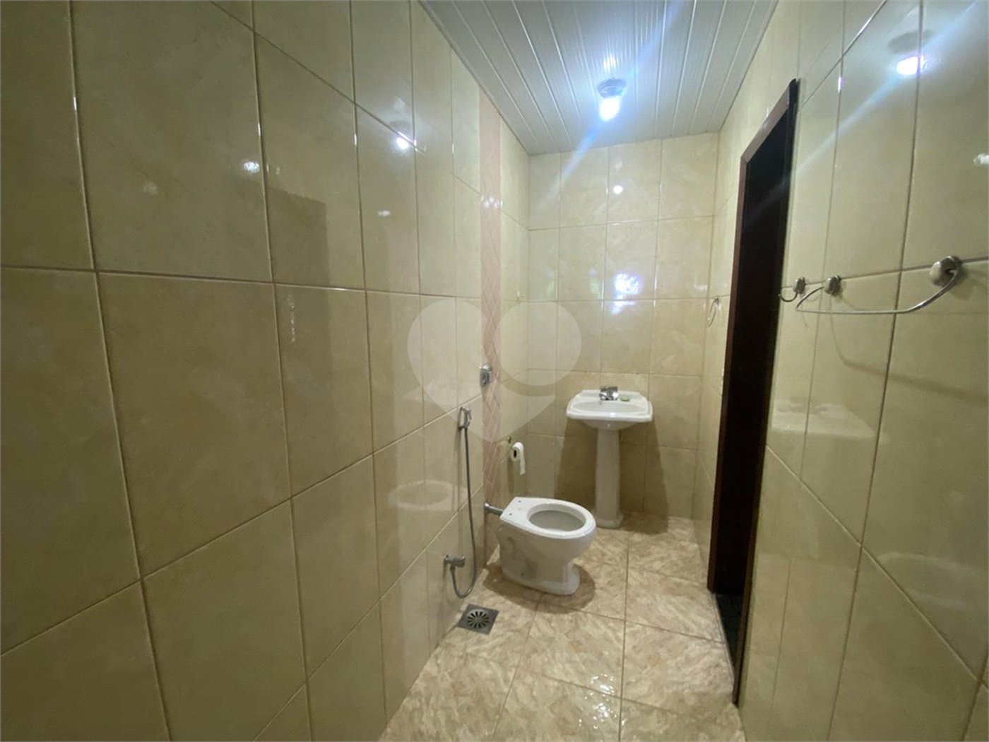 Casa à venda com 2 quartos, sendo 1 suíte, em Campo Grande, Rio de Janeiro, RJ