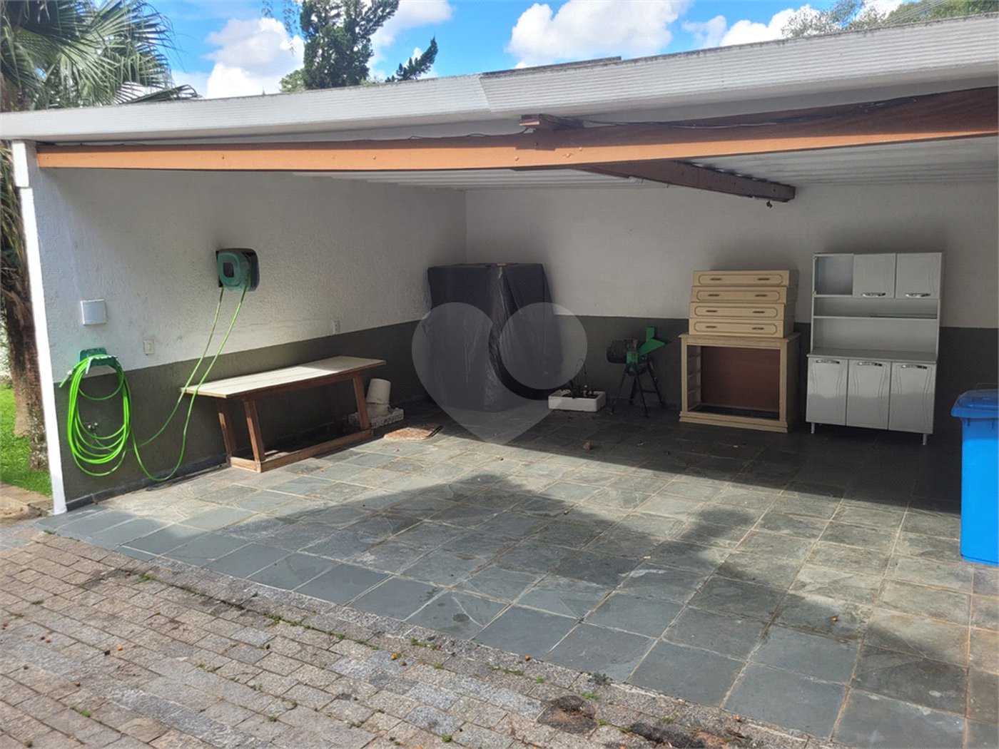 Sítio à venda com 6 quartos, sendo 3 suítes, em Serra da Cantareira, Mairiporã, SP
