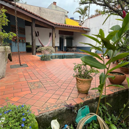 Casa Térrea para alugar com 3 suítes em Jardim do Lago, Atibaia, SP