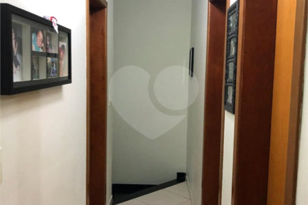 Casa à venda com 3 quartos, sendo 1 suíte, em Vila Humaitá, Santo André, SP