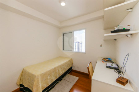 Apartamento à venda com 3 quartos, sendo 2 suítes,  em Tatuapé, São Paulo, SP