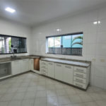 Casa à venda com 4 quartos, sendo 2 suítes, no condomínio Bosque de Grevilea, Vinhedo - SP