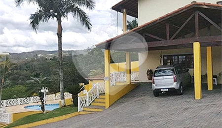 Casa à venda com 4 quartos, sendo 3 suítes,  em Luiz Fagundes, Mairiporã, SP