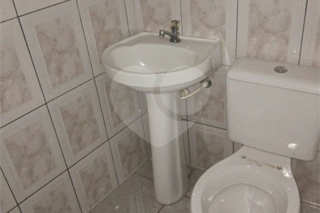 Casa de Vila para alugar com 1 quarto em Jardim Fontalis, São Paulo, SP