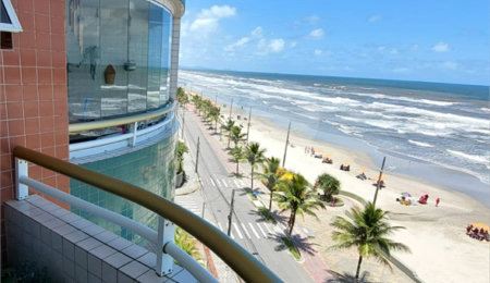 Apartamento à venda com 2 quartos, sendo 1 suíte,  em Vera Cruz, Mongaguá, SP