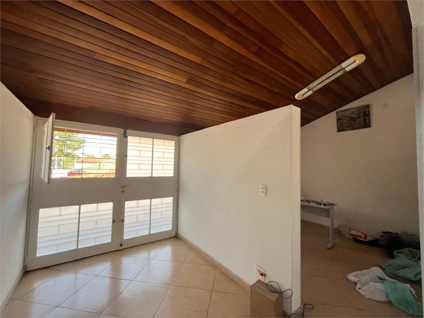Sobrado à venda com 4 quartos, sendo 1 suíte, em Vila Cordeiro, São Paulo, SP