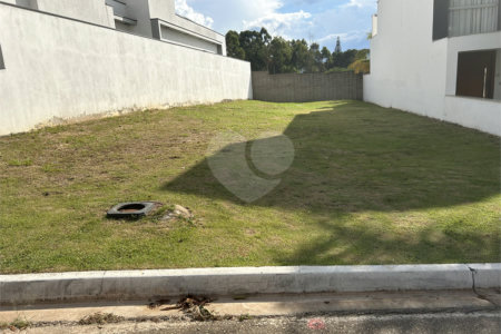 Terreno à venda em Loteamento Residencial Villágio Di Capri, Votorantim, SP