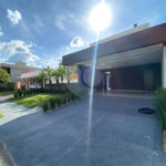 Casa à Venda no Condomínio Damha II