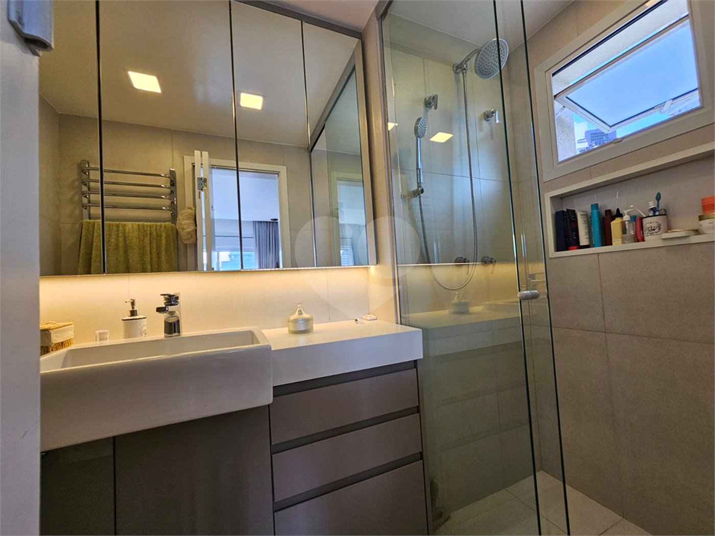 Apartamento à venda com 3 suítes em Chácara Santo Antônio, São Paulo, SP