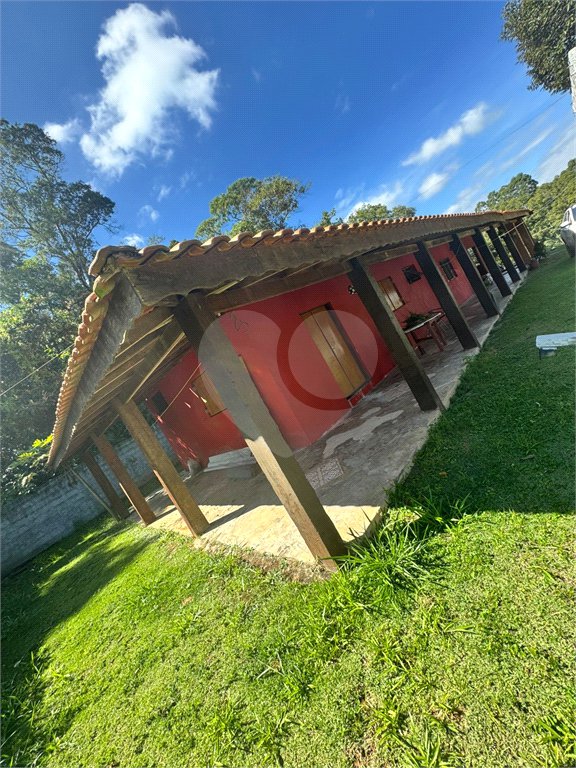 Casa para alugar com 2 quartos, sendo 1 suíte, em Jardim Rene, São Roque, SP