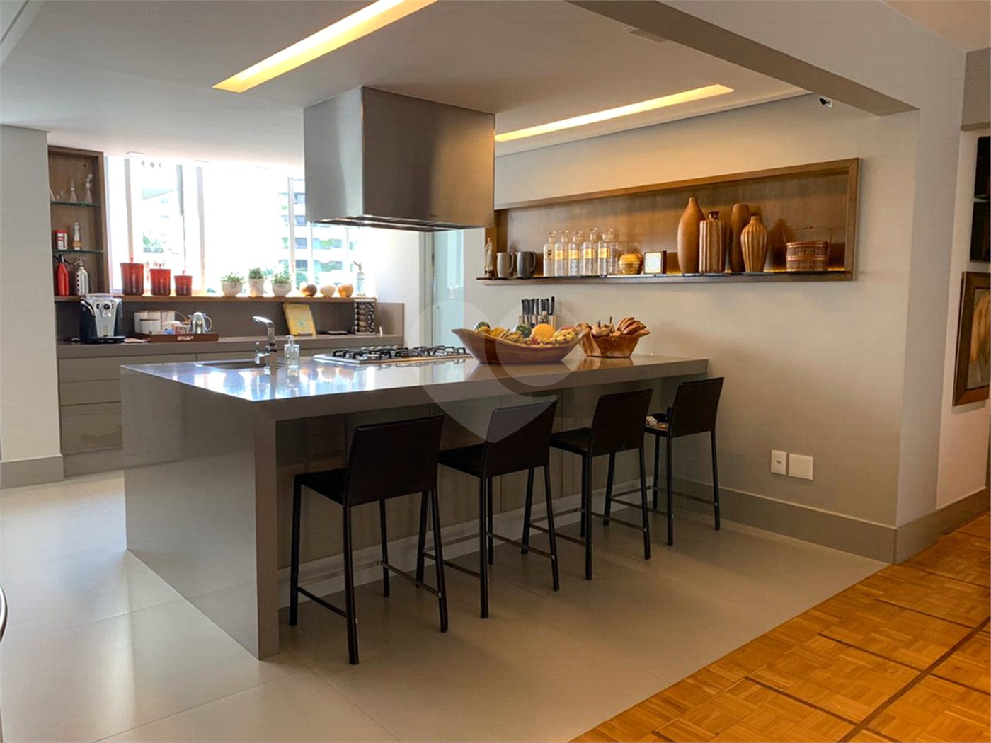 Apartamento à venda com 3 quartos, sendo 2 suítes, em Higienópolis, São Paulo, SP