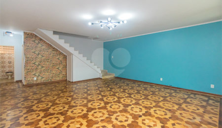 Sobrado à venda com 3 quartos, sendo 1 suíte,  em Vila Mascote, São Paulo, SP