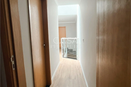 Sobrado à venda com 3 quartos, sendo 1 suíte, em Vila Arriete, São Paulo, SP