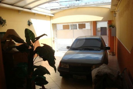 Sobrado à venda com 3 quartos, sendo 1 suíte, em Vila Santa Terezinha (zona Norte), São Paulo, SP