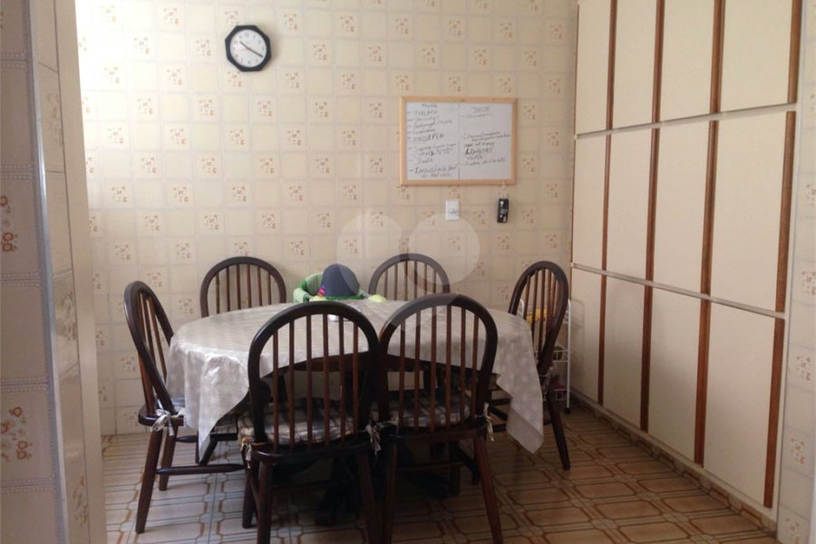 Sobrado à venda com 4 quartos, sendo 1 suíte,  em Horto Florestal, São Paulo, SP