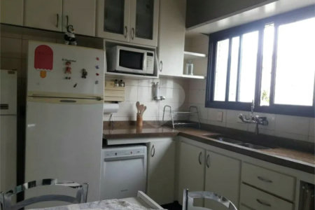 Apartamento à venda com 3 suítes em Santa Teresinha, São Paulo, SP