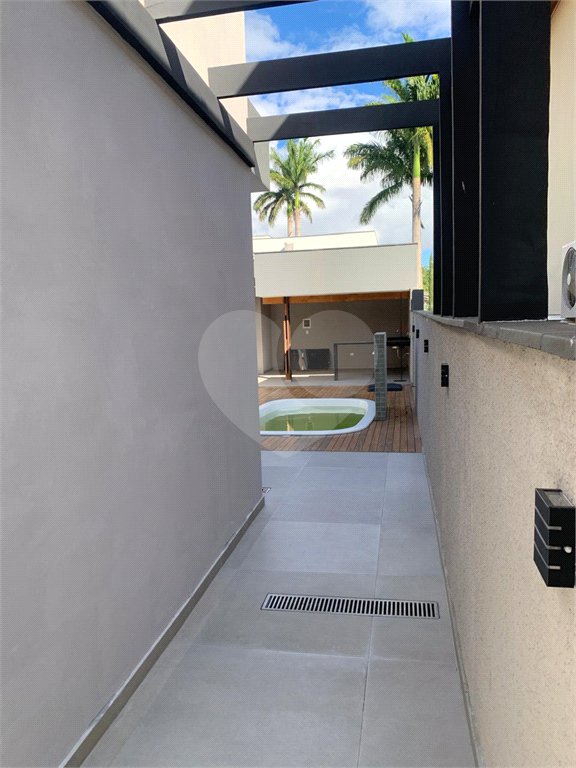 Casa à venda com 3 suítes em Aruã, Mogi das Cruzes, SP