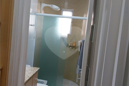 Casa à venda com 3 quartos, sendo 1 suíte, no condomínio Villagio Esperanza, Guarulhos - SP