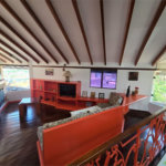 Casa à venda com 4 quartos, sendo 2 suítes, em Cidade São Francisco, São Paulo, SP